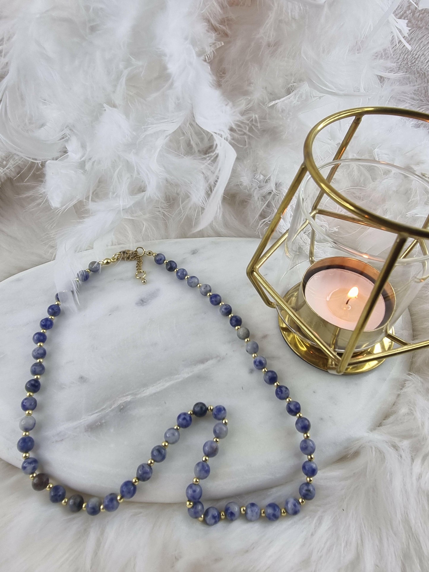 Collier Date-me en Pierre Naturelle - Élégance en Agate Bleue.