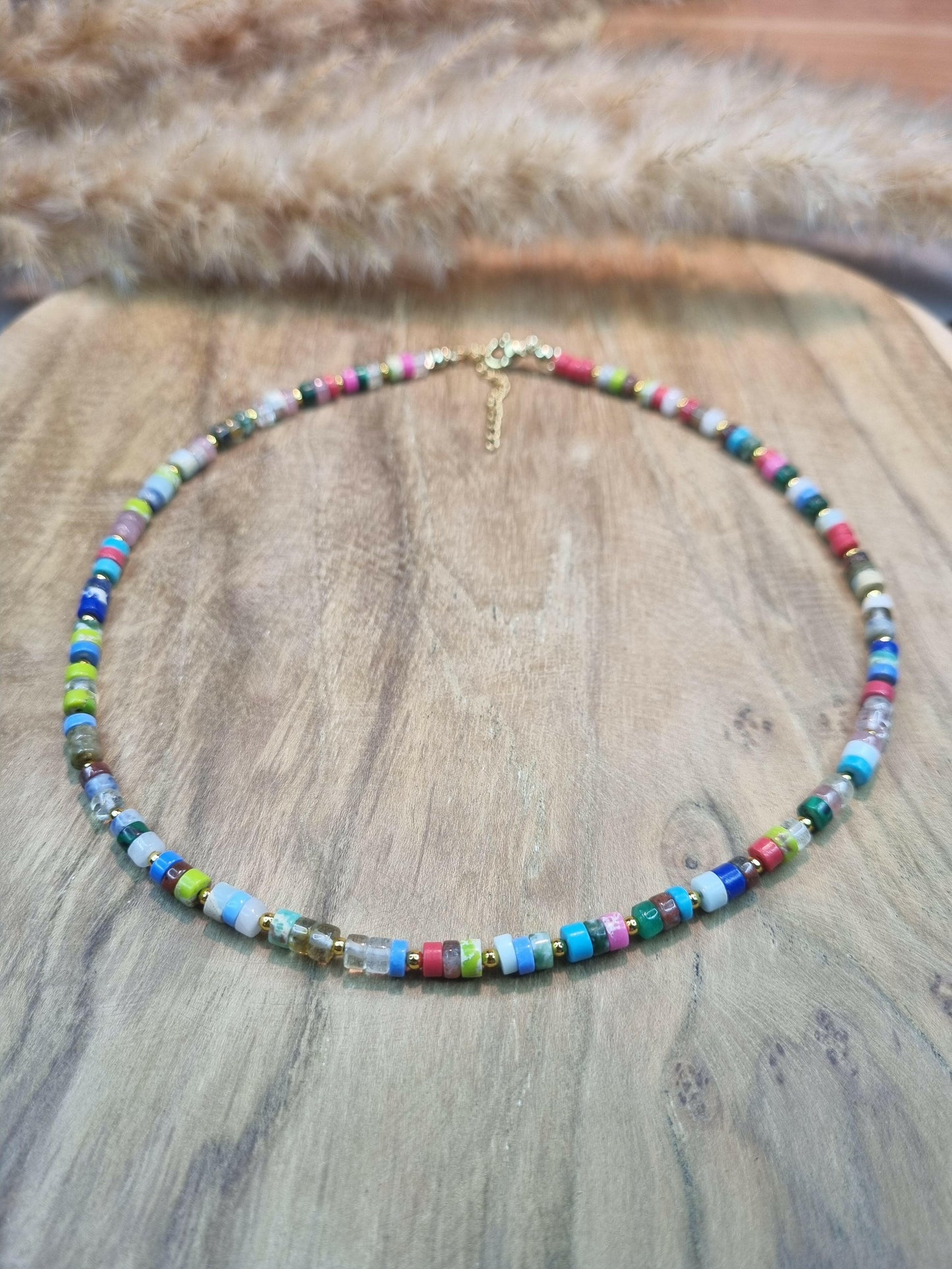 Collier IBIZA - Élégance Multicolore en Pierres Semi-Précieuses.